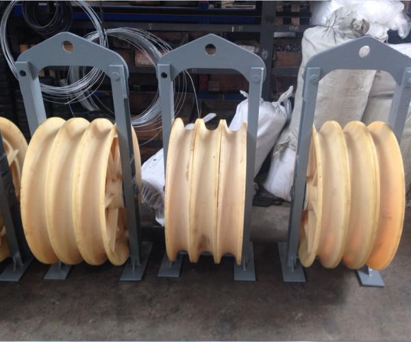  China SHSQN660 large diameter stringing block with three wheels nylon wheel transmission parts pulleys supplier