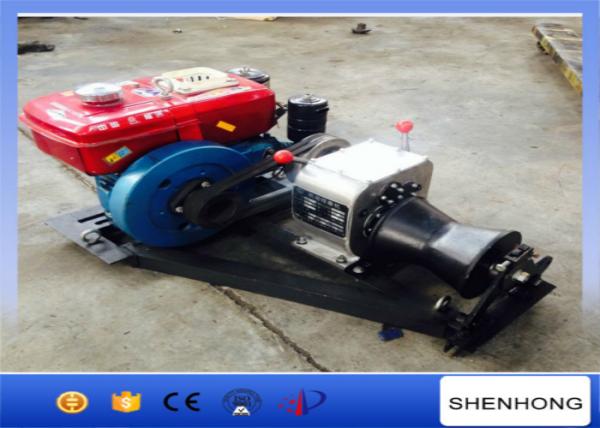  China Small Cable Pulling Wire Rope Winch / Engine Powered Winch 5HP Rated load supplier
