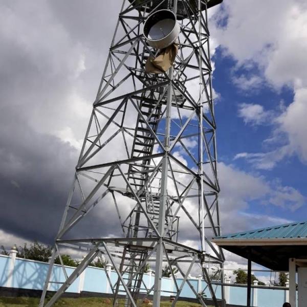  China 10meters Gsm Telecommunication Lattice Tower Electricity supplier