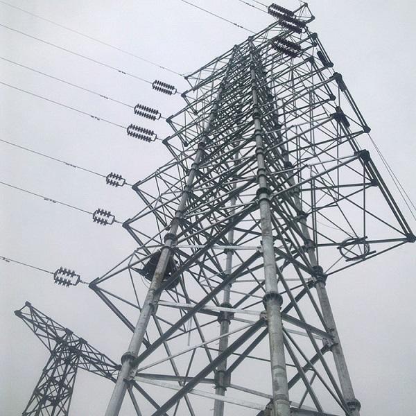 220kv HDG Q235B Q345B Steel Lattice Telecom Tower
