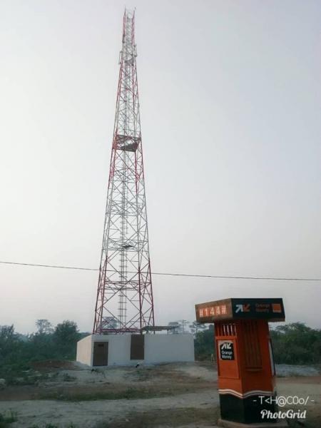 China 50KPa Telecommunication Steel Tower Angular Hot Dip Galvanized supplier