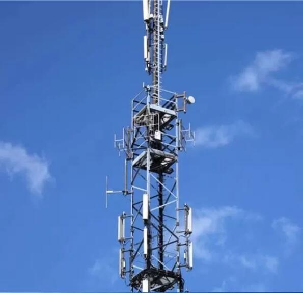 Monopole Q235B Q345B Q420 Steel Antenna Tower For Broadcasting