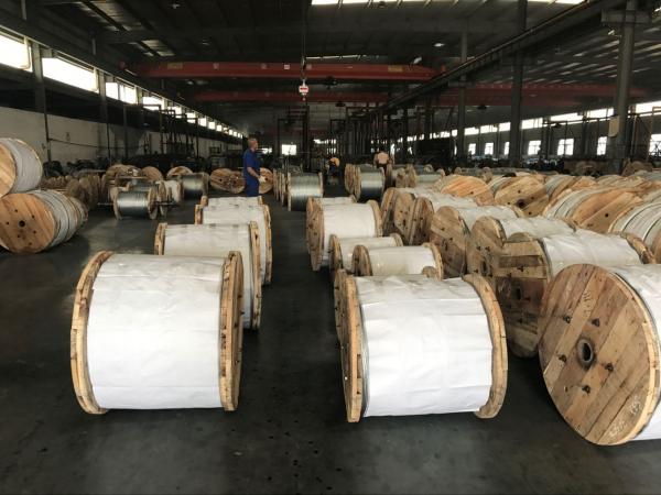  China Galvanized steel wire strand for cattle cable supplier