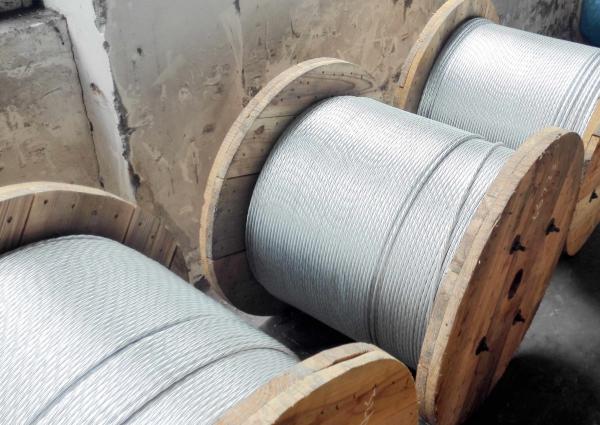 Hot-dipped(galvanized)Zinc-coated steel wire strands for hanging,fastening,fixing ,overhead,communication etc