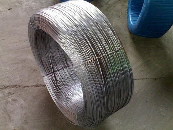  China High Carbon Wire Rod Galvanised Steel Wire Strand For Farm , High Tensile Strength supplier