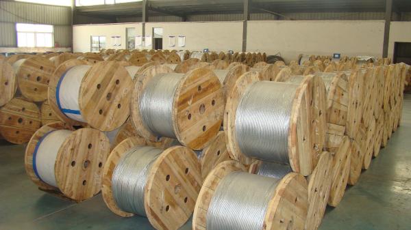  China High Performance Galvanized Steel Stranded Wire , Zinc Coated Cable Wire supplier