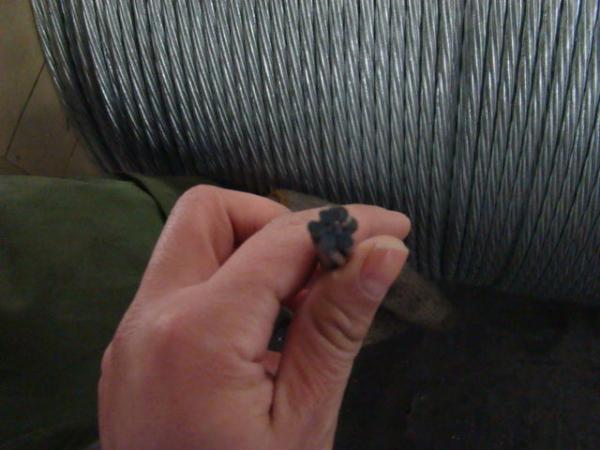 Overhead Electrical Wire Galvanized Steel Strand With High Carbon Steel Material