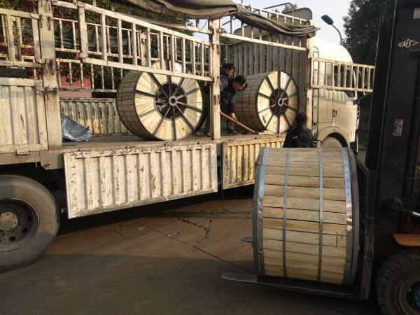 Concentric Stranded Bare Copper Wire , 500m Length Overhead Power Cables