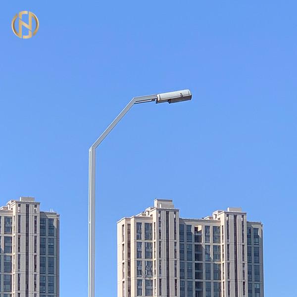  China 3-10mm Thickness Galvanized Light Pole +- 2% Dimension Tolerances supplier