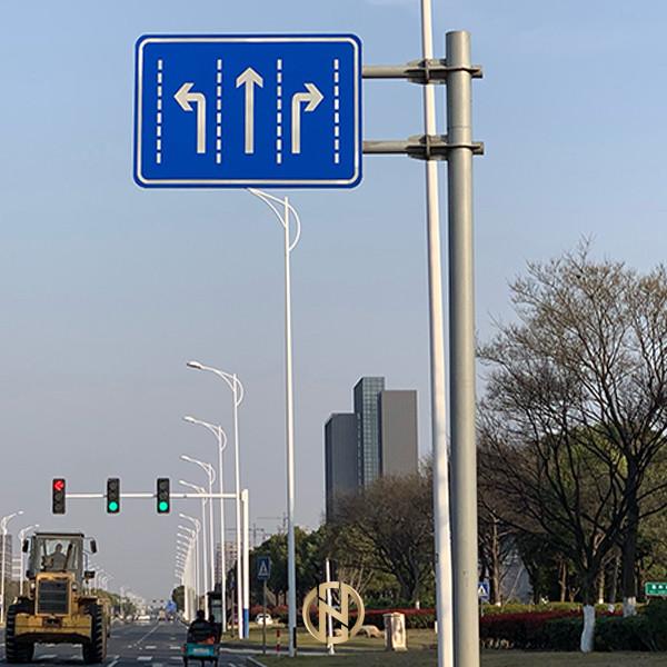 3-20mm Thickness Road Sign Pole Metal Street Sign Post ISO 9001 Certified