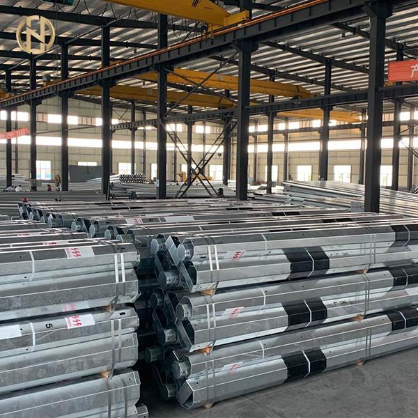  China 3-4.5mm Thickness Tubular Steel Pole , Steel Power Poles Low Voltage With Stay supplier