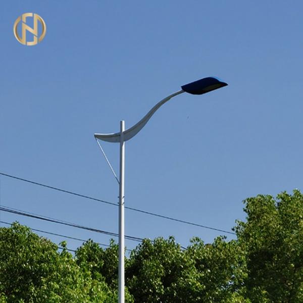  China 6 Meter Hot Dip Galvanized GR65 Street Light Pole supplier