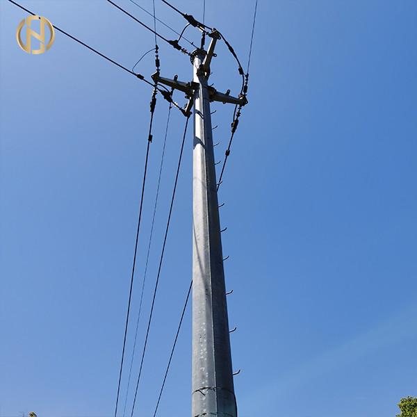  China 8mm 30 Meter High Mast Pole Street Light EN10046 Stardand supplier
