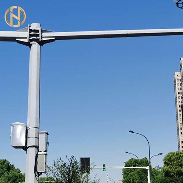  China High Quality Hot Dip Galvanized Q235B Steel CCTV Camera Pole supplier