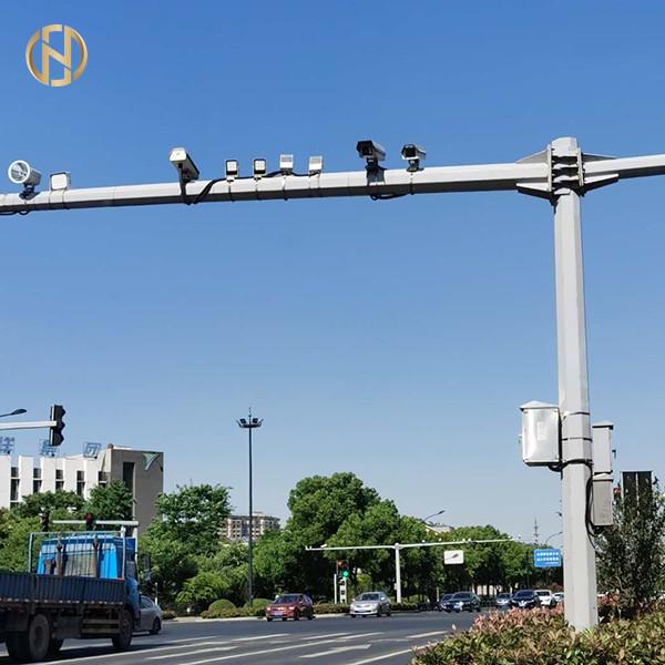 Octagonal CCTV Camera Pole For Traffic In L Shape Earthquake Resistant