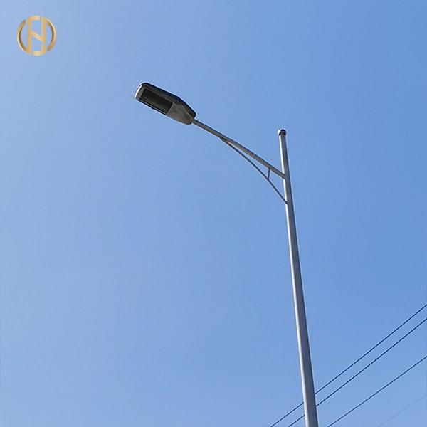  China Q345B Q235B Steel 12M Double Arm Street Lamp Post supplier