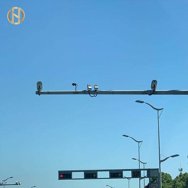 Road Street CCTV Camera Mounting Pole Customized Service Available